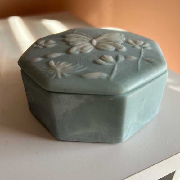 Vintage 70s Robert Nemith Butterfly Incolay Stone Trinket Jewelry Box 1974 Blue - Picture 2 of 5
